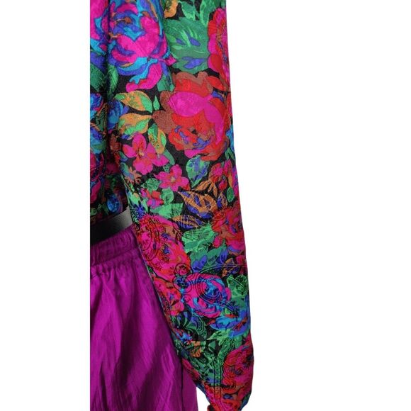 Saks Fifth Avenue Vintage 80s 100% Silk Floral High Shoulder Button-Down Blouse - Picture 6 of 11
